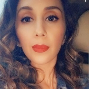 Meet your Posher, Mara